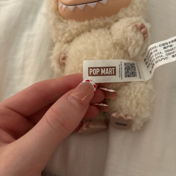 Cream Labubu - Picture 2 of 3